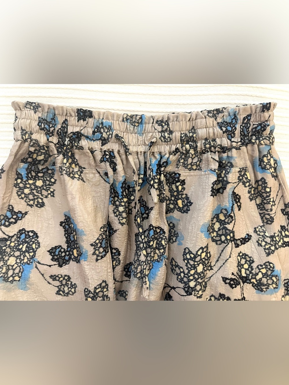 IRO Taupe Floral Drawstring Silk Shorts with Blue & Black Print - Picture 4 of 10